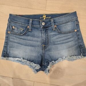 7 For All Mankind Women's Blue Denim Shorts - Size 24 - Low Rise